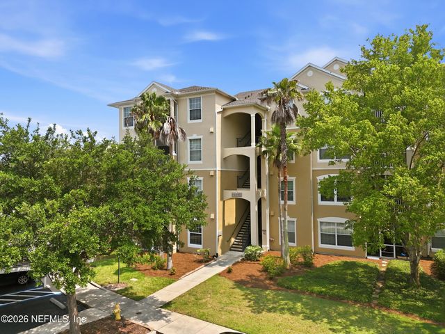 7801 POINT MEADOWS Drive 2303, Jacksonville, FL 32256