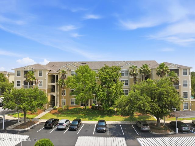 7801 POINT MEADOWS Drive 2303, Jacksonville, FL 32256
