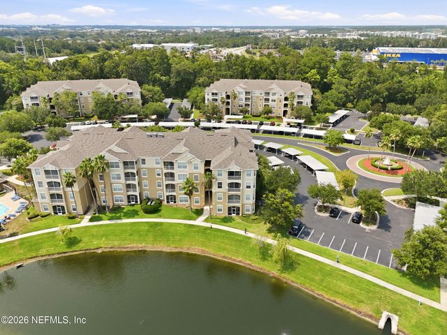 7801 POINT MEADOWS Drive 2303, Jacksonville, FL 32256