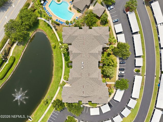 7801 POINT MEADOWS Drive 2303, Jacksonville, FL 32256