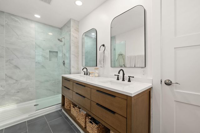 4610 Michaux Street, Houston, TX 77009