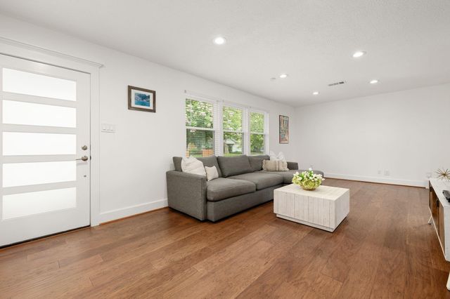 4610 Michaux Street, Houston, TX 77009