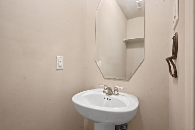 7419 Lake Ivie, Needville, TX 77461