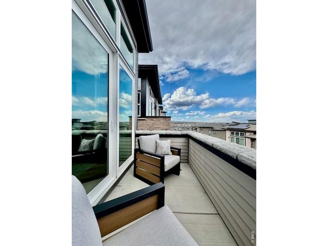 561 Canary Ln, Superior, CO 80027