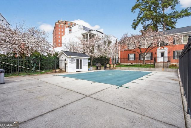 3675 Peachtree Road NE 19, Atlanta, GA 30319