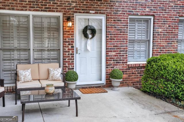 3675 Peachtree Road NE 19, Atlanta, GA 30319