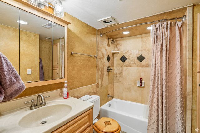 10027 S BIRNAM WOODS WAY, South Jordan, UT 84009