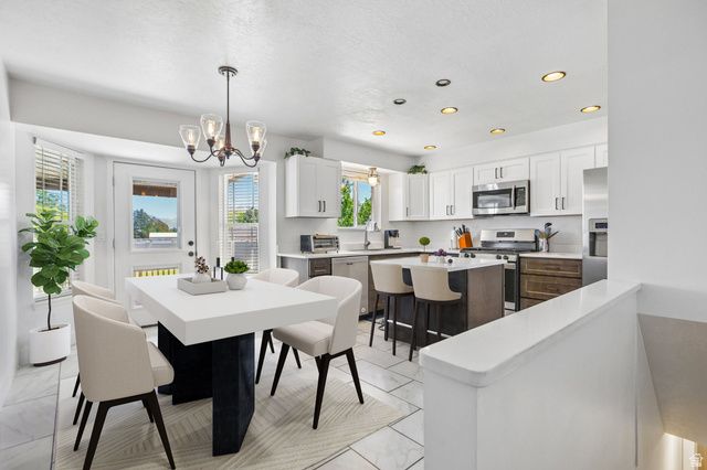 10027 S BIRNAM WOODS WAY, South Jordan, UT 84009