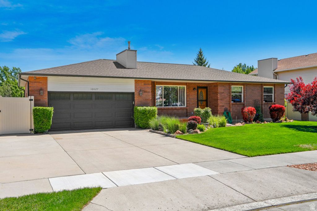 10027 S BIRNAM WOODS WAY, South Jordan, UT 84009