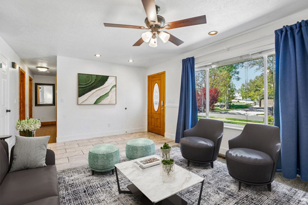 Image 3 of property listing at 10027 S BIRNAM WOODS WAY, South Jordan, UT 84009