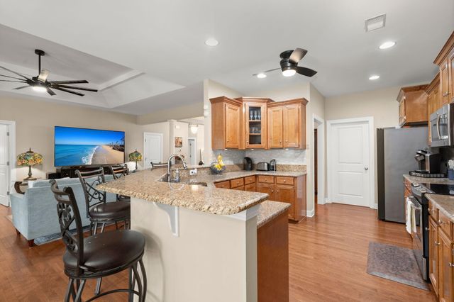 5528 Crescent View Drive, North Charleston, SC 29420