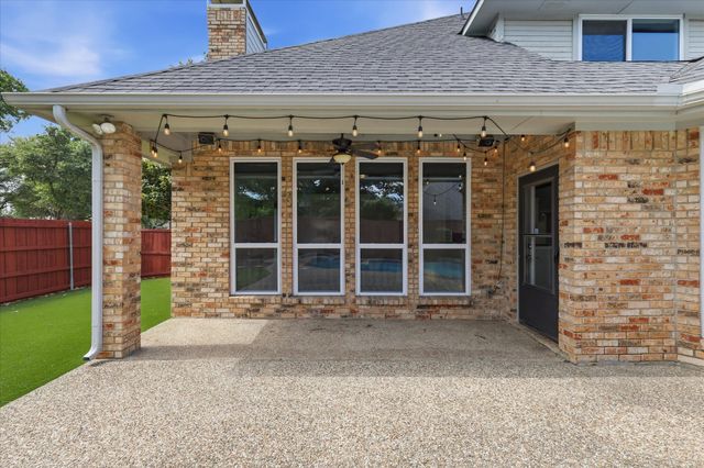 2924 Chalfont Lane, Plano, TX 75023