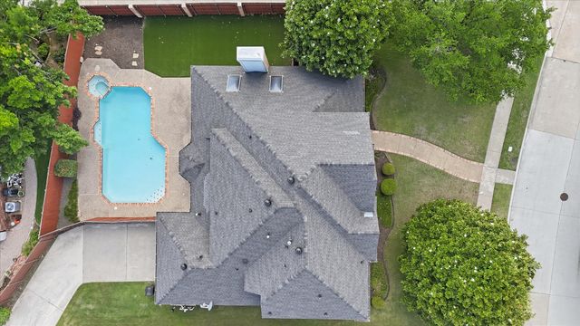 2924 Chalfont Lane, Plano, TX 75023