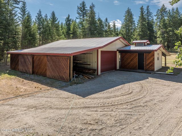 280 Al's Welding Rd, Spirit Lake, ID 83869