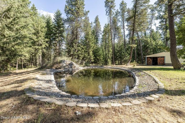 280 Al's Welding Rd, Spirit Lake, ID 83869