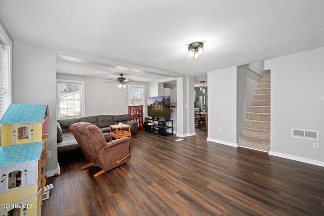 11215 Waterville Street, Whitehouse, OH 43571