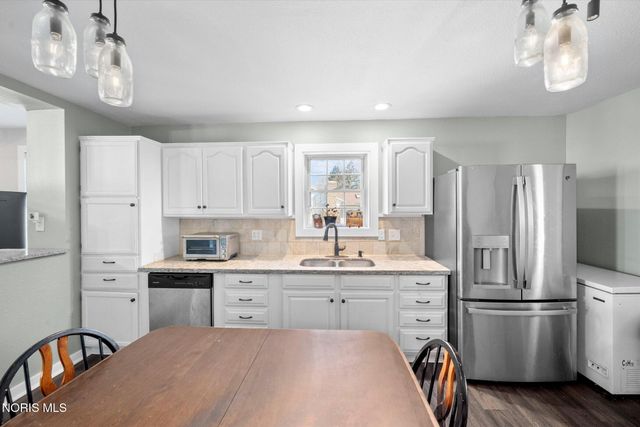 11215 Waterville Street, Whitehouse, OH 43571