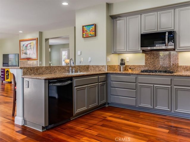 718 Annie, Santa Maria, CA 93455
