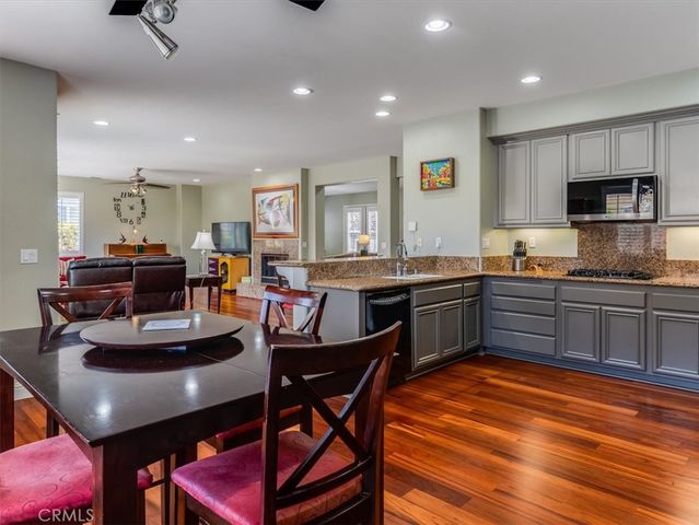 718 Annie, Santa Maria, CA 93455