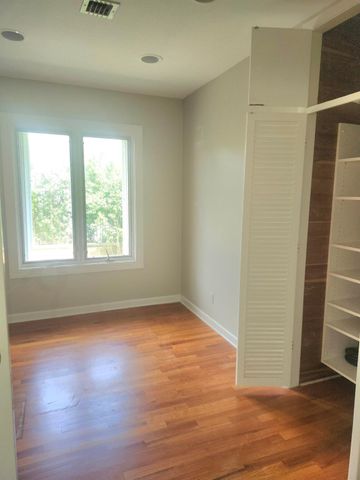 814 N Golfview Road, Lake Worth Beach, FL 33460