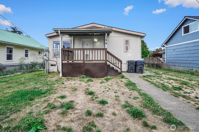 124 S 6th Street, Mccleary, WA 98557
