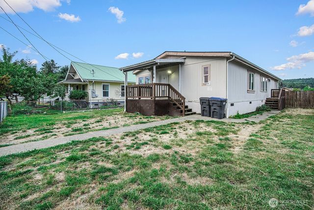 124 S 6th Street, Mccleary, WA 98557