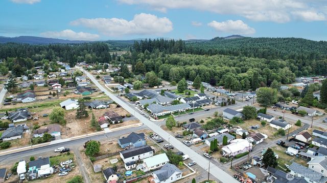 124 S 6th Street, Mccleary, WA 98557