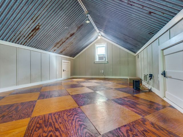 904 Florence Street, Mckinney, TX 75069