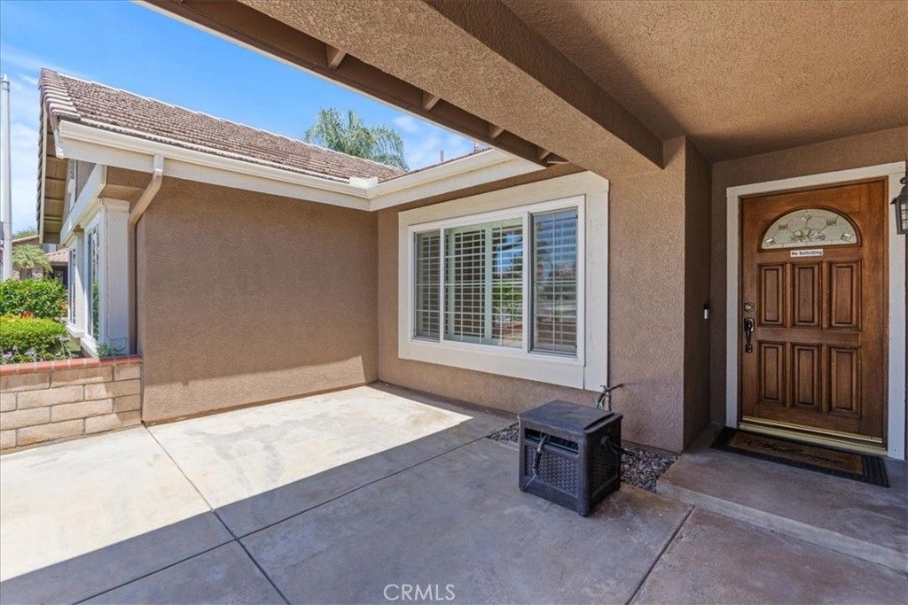 Image 38 of property listing at 106 Bracebridge Road, Riverside, CA 92506