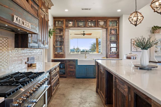 14346 Quail Lane, Terrell, TX 75160