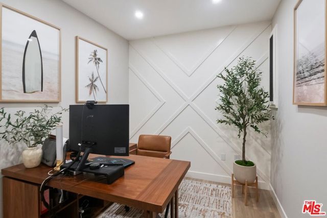 13080 Pacific 123, Los Angeles, CA 90094