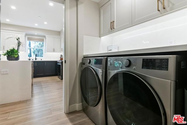 13080 Pacific 123, Los Angeles, CA 90094
