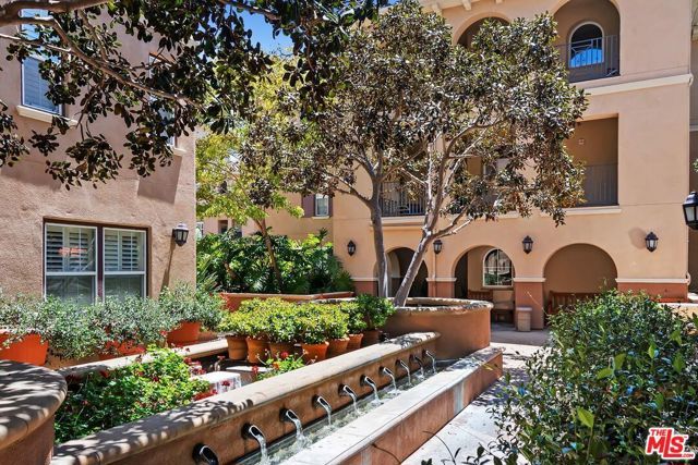 13080 Pacific 123, Los Angeles, CA 90094