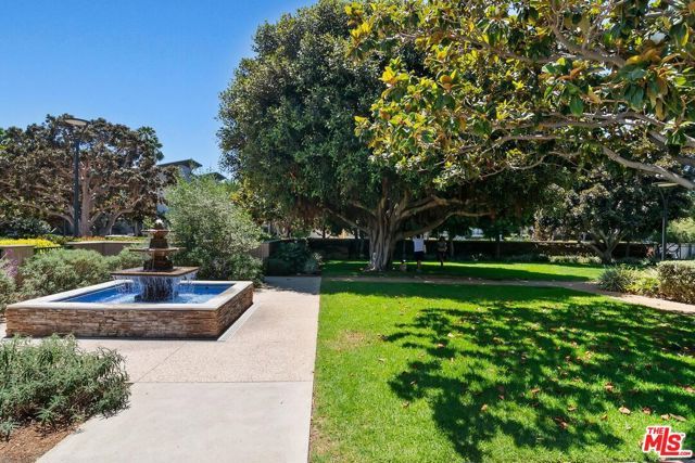 13080 Pacific 123, Los Angeles, CA 90094