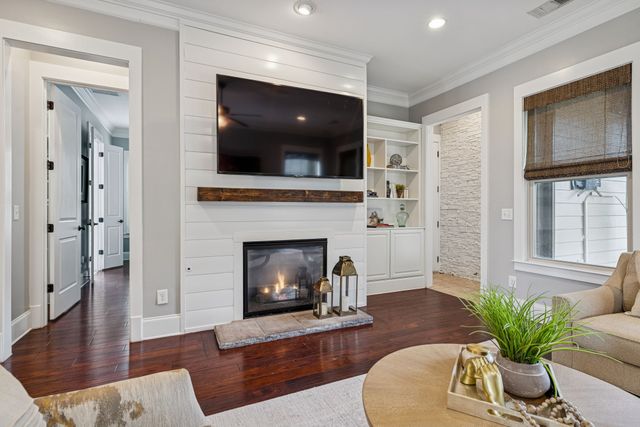 3104 Hazelton Dr, Thompsons Station, TN 37179