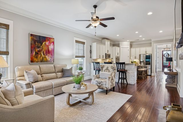 3104 Hazelton Dr, Thompsons Station, TN 37179