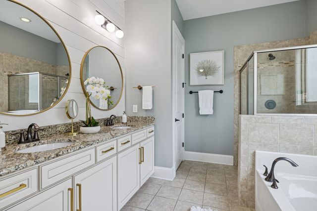 3104 Hazelton Dr, Thompsons Station, TN 37179