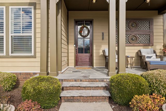 3104 Hazelton Dr, Thompsons Station, TN 37179