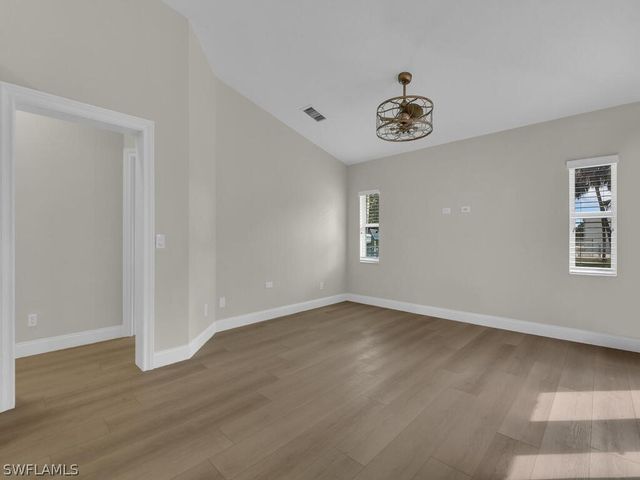 6070 Lancewood WAY, Naples, FL 34116