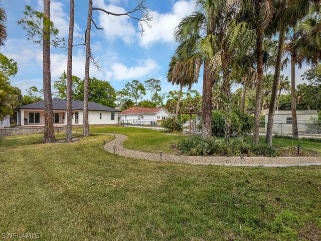 6070 Lancewood WAY, Naples, FL 34116