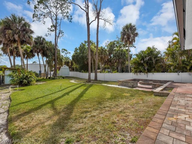 6070 Lancewood WAY, Naples, FL 34116
