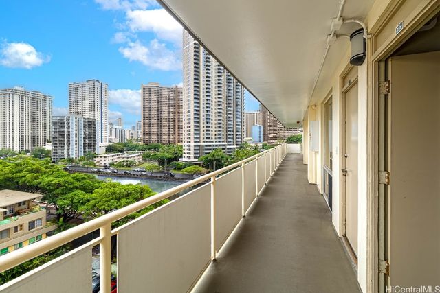 419 A Atkinson Drive 806, Honolulu, HI 96814