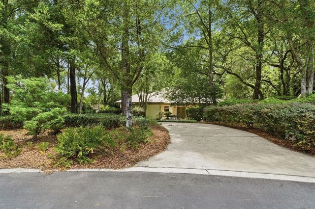 1405 COVERED BRIDGE ROAD, Deland, FL 32724