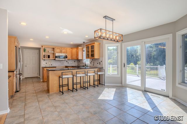 5814 Cannon Hills Drive NE, Ada, MI 49301