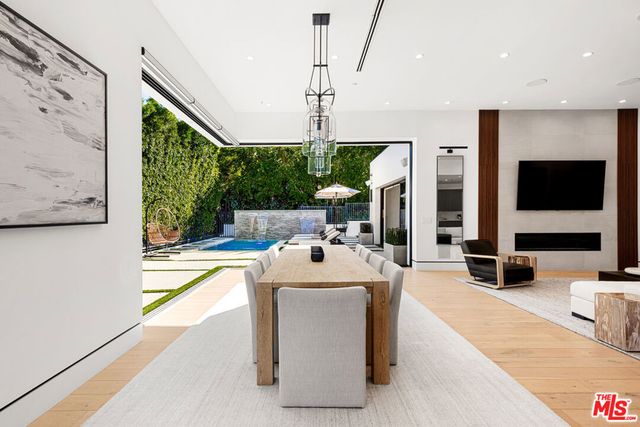 16366 Sloan Drive, Los Angeles, CA 90049