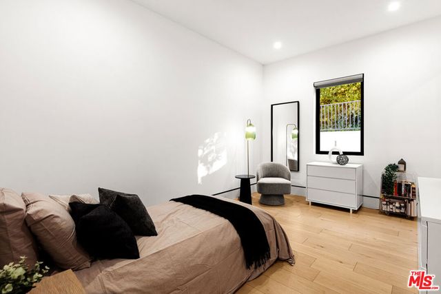 16366 Sloan Drive, Los Angeles, CA 90049