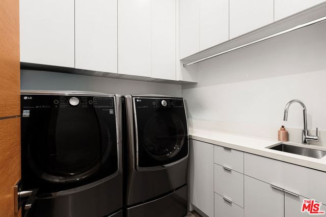 16366 Sloan Drive, Los Angeles, CA 90049