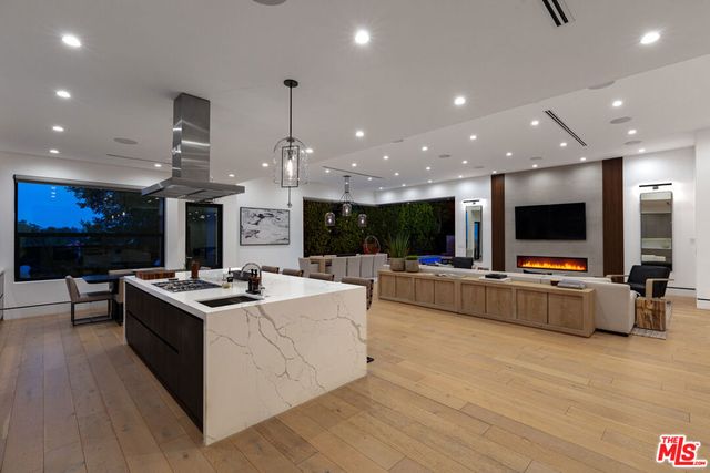 16366 Sloan Drive, Los Angeles, CA 90049