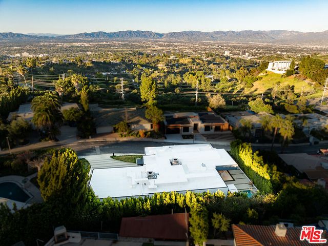 16366 Sloan Drive, Los Angeles, CA 90049