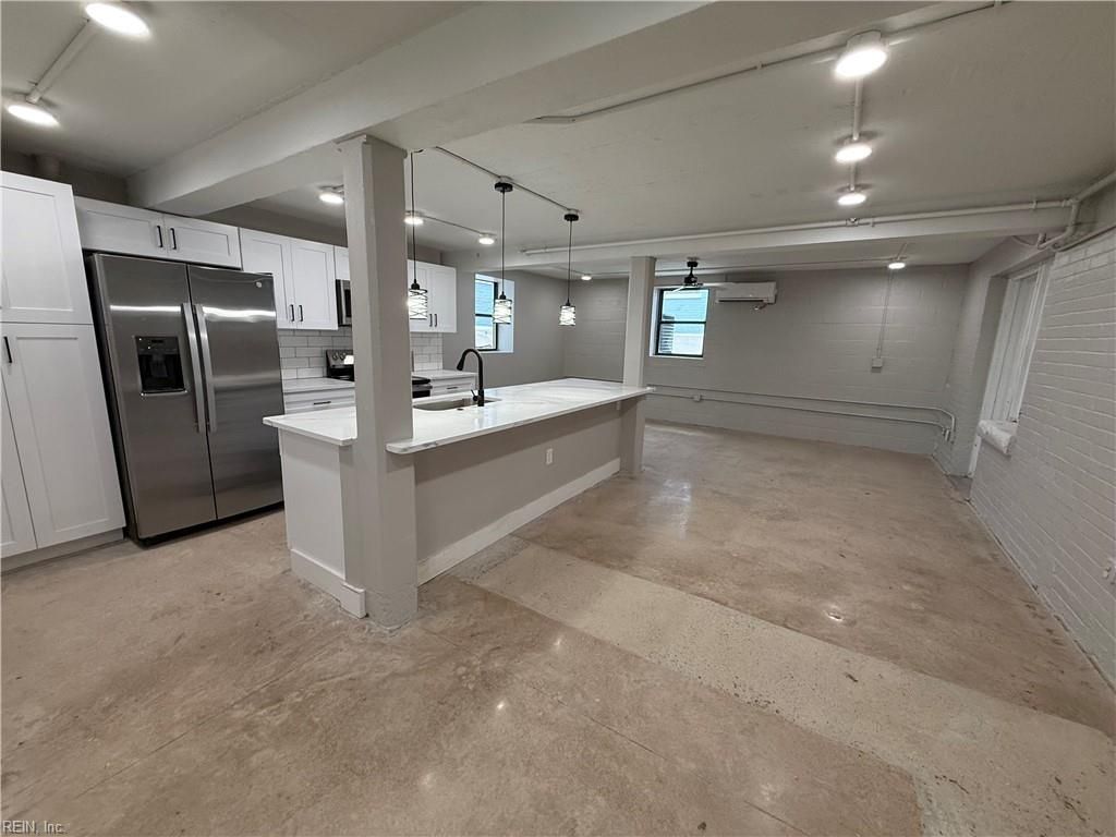332 34th St Apt B2, Newport News, VA 23607